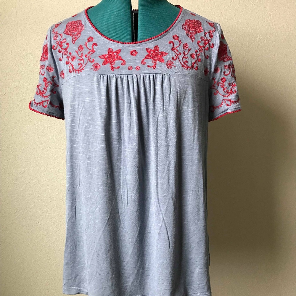 Style & Co bohemian blouse blue and red embroidery